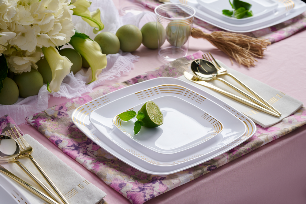 Dashed White & Gold Dinner Plates - Bulk